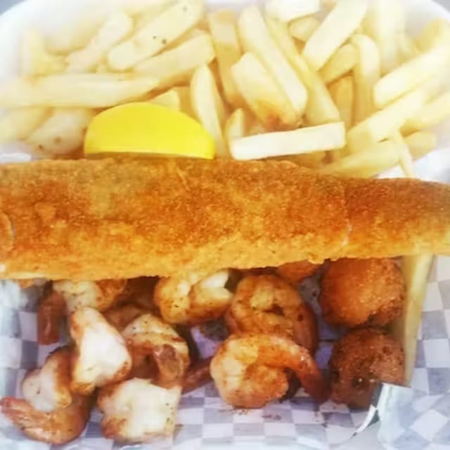 1 Piece Fish & 10 Shrimp Combo.