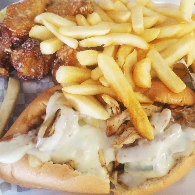 Philly Chicken Combo & 6 Wings.